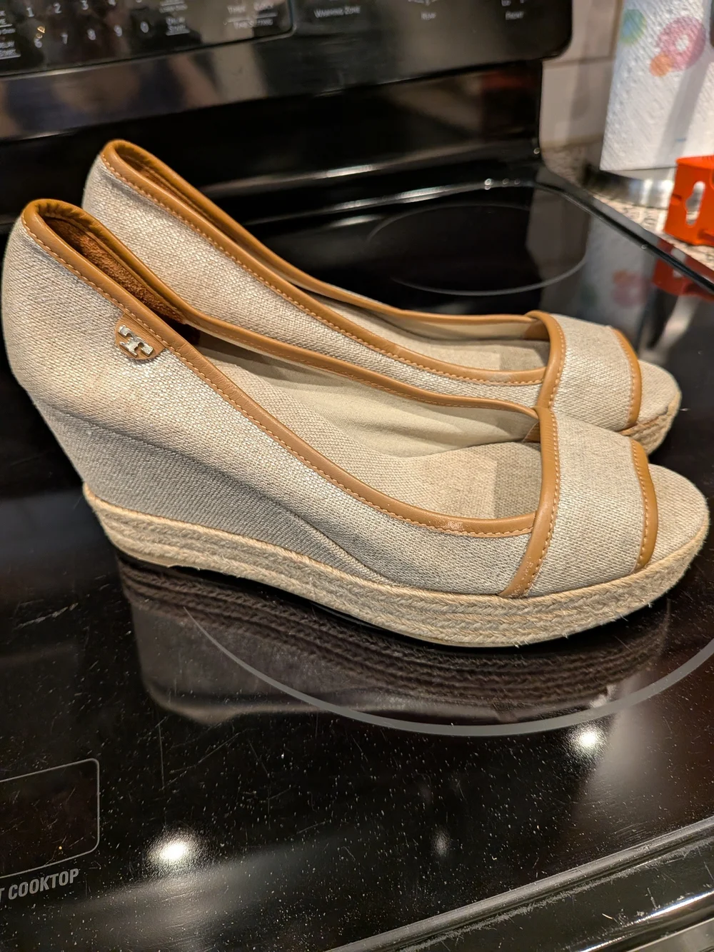 Tory Burch Size EU40 Beige Canvas Wedge Espadrilles with Tan Trim